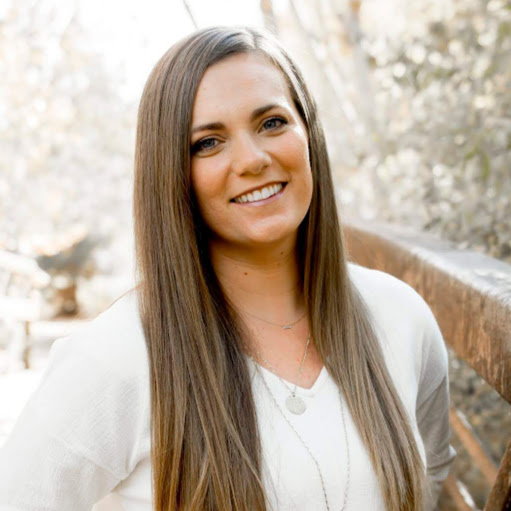 Sarah Hiatt Photo 15