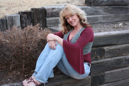 Janette Taylor Photo 29