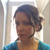 Joanna Gray Photo 31