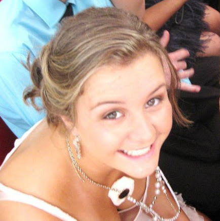 Tara Corbett Photo 28