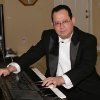 Enrique Castillo Photo 2