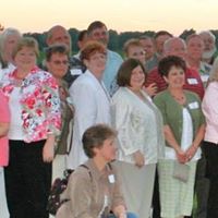 Sandra Walker Photo 34