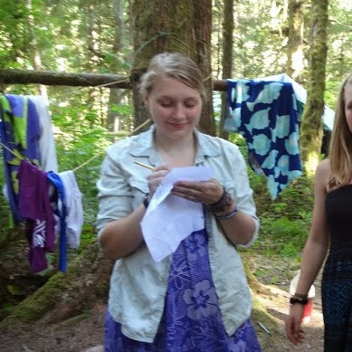 Brittany Burns Photo 34