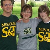 Lori Willard Photo 19