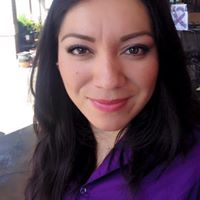 Perla Arias Photo 6