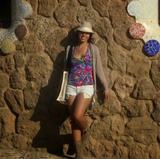 Veronica Valencia Photo 40