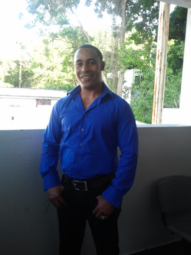 Luis Polanco Photo 24