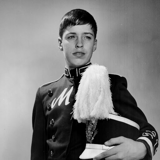 Robert Arnett Photo 32