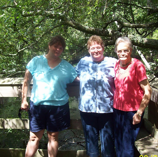 Christine Foreman Photo 26