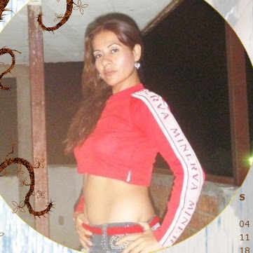 Mary Flores Photo 37
