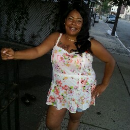 Latanya Davis Photo 26
