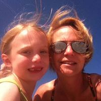 Emily Rieger Photo 7