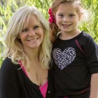 Jennifer Weigel Photo 21