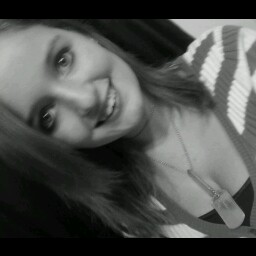 Kelsey Brewer Photo 30
