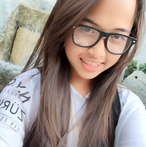 Helen Dinh Photo 2