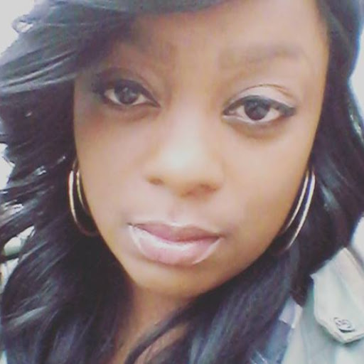Alexis Mitchell Photo 37