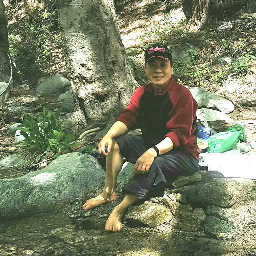 Hyun Kim Photo 37