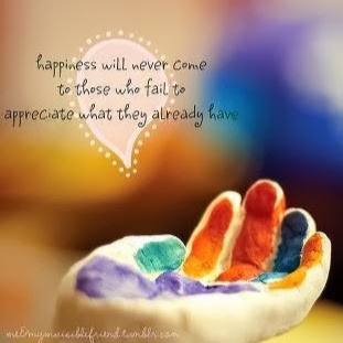 Nicole Sharpe Photo 33