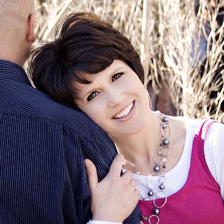 April Simpson Photo 29
