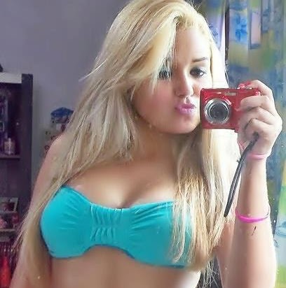 Roberta Silveira Photo 10