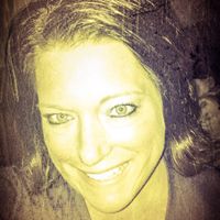 Traci Miller Photo 13