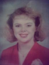 Stephanie Robinson Photo 36