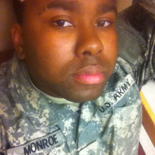 Julian Monroe Photo 8