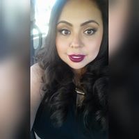 Karina Manriquez Photo 6