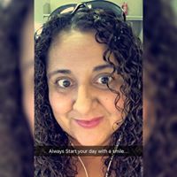 Elizabeth Contreras Photo 21