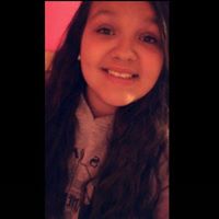 Alyssa Clements Photo 8