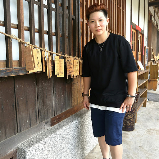 Ying Lu Photo 32