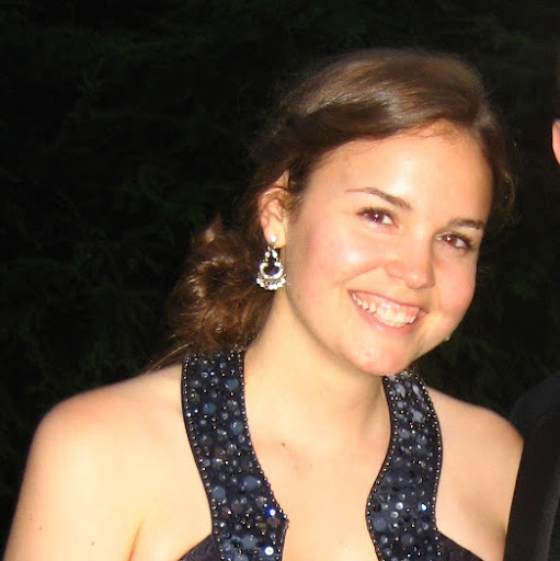 Elizabeth Ginsburg Photo 5