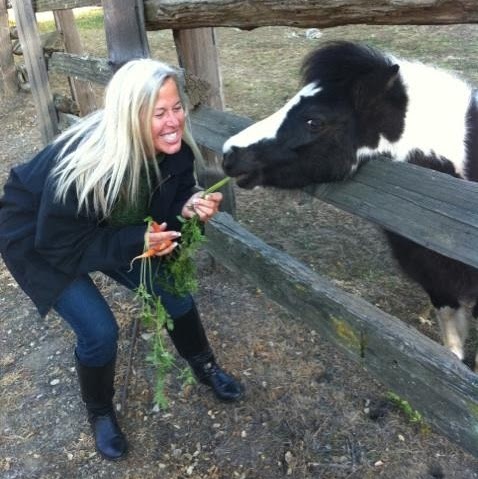 Sandra Bowers Photo 27