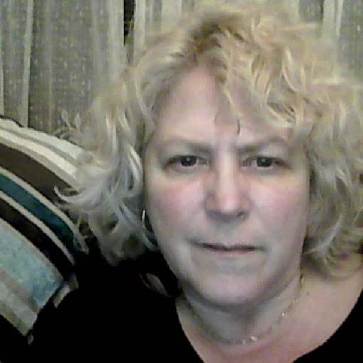 Debbie Clarke Photo 34