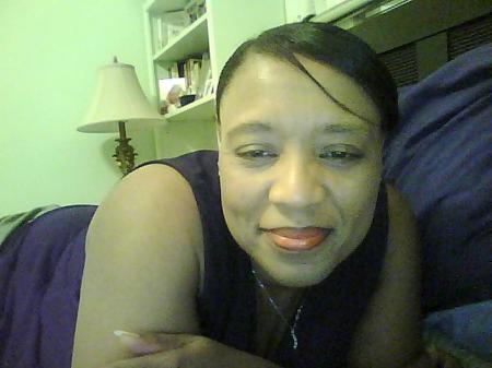 Sandra Green Photo 39