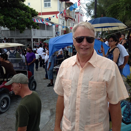 Allen Smith Photo 16