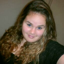 Catherine Hull Photo 9