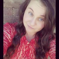 Megan Foster Photo 37