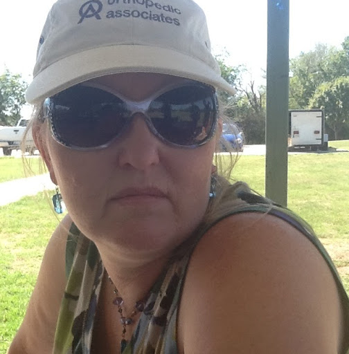 Connie Davis Photo 4