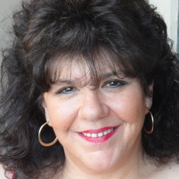 Terri Arnold Photo 38