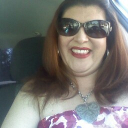 Stacey Gonzales Photo 35