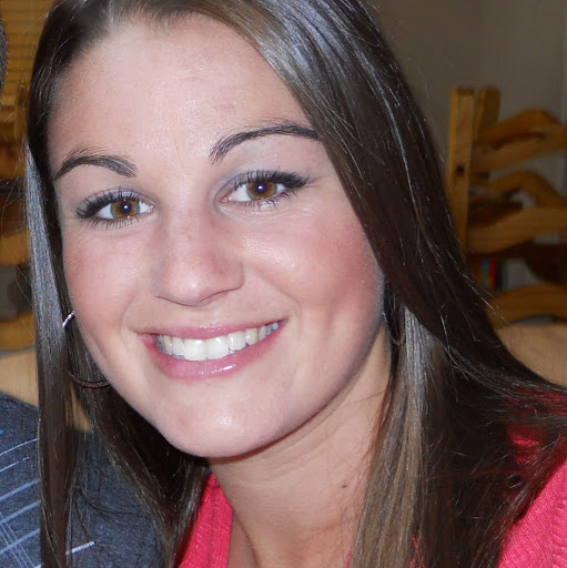 Jessica Elder Photo 42