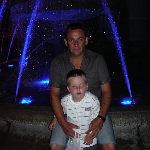 Robert Ferri Photo 6