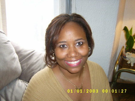 Crystal Reaves Photo 14