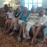 Laura Newman Photo 20