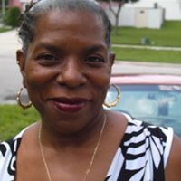 Deborah Bradford Photo 37
