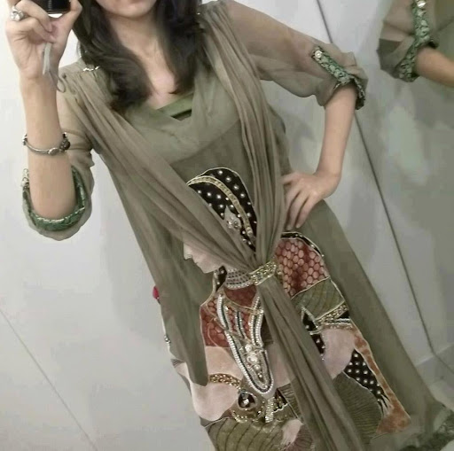 Maria Hassan Photo 31