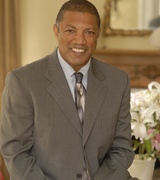 Stephen Parker Photo 18
