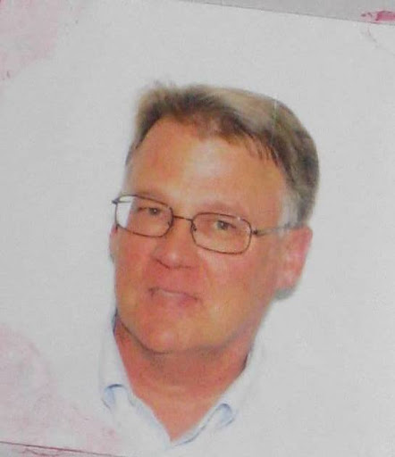 Ralph Kerr Photo 26