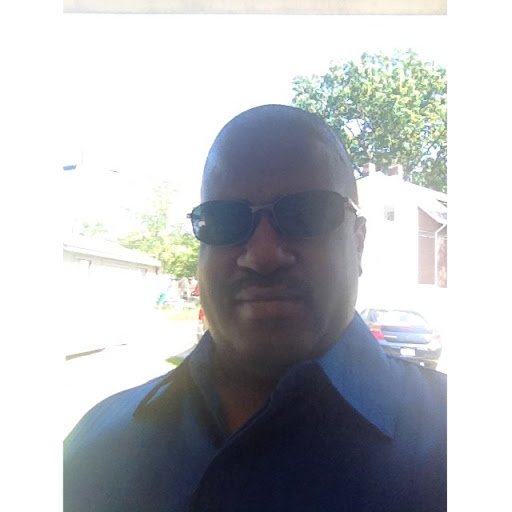 Robert Lanier Photo 8
